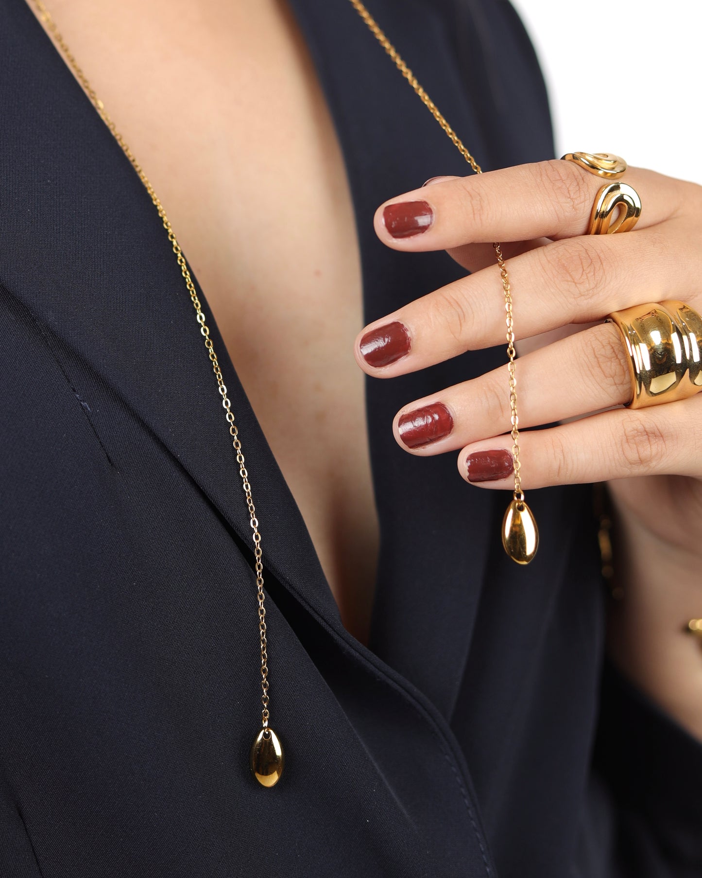 Nyra Necklace