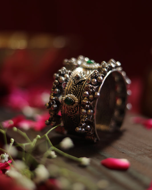 Nishka Cuff ( Adjustable)