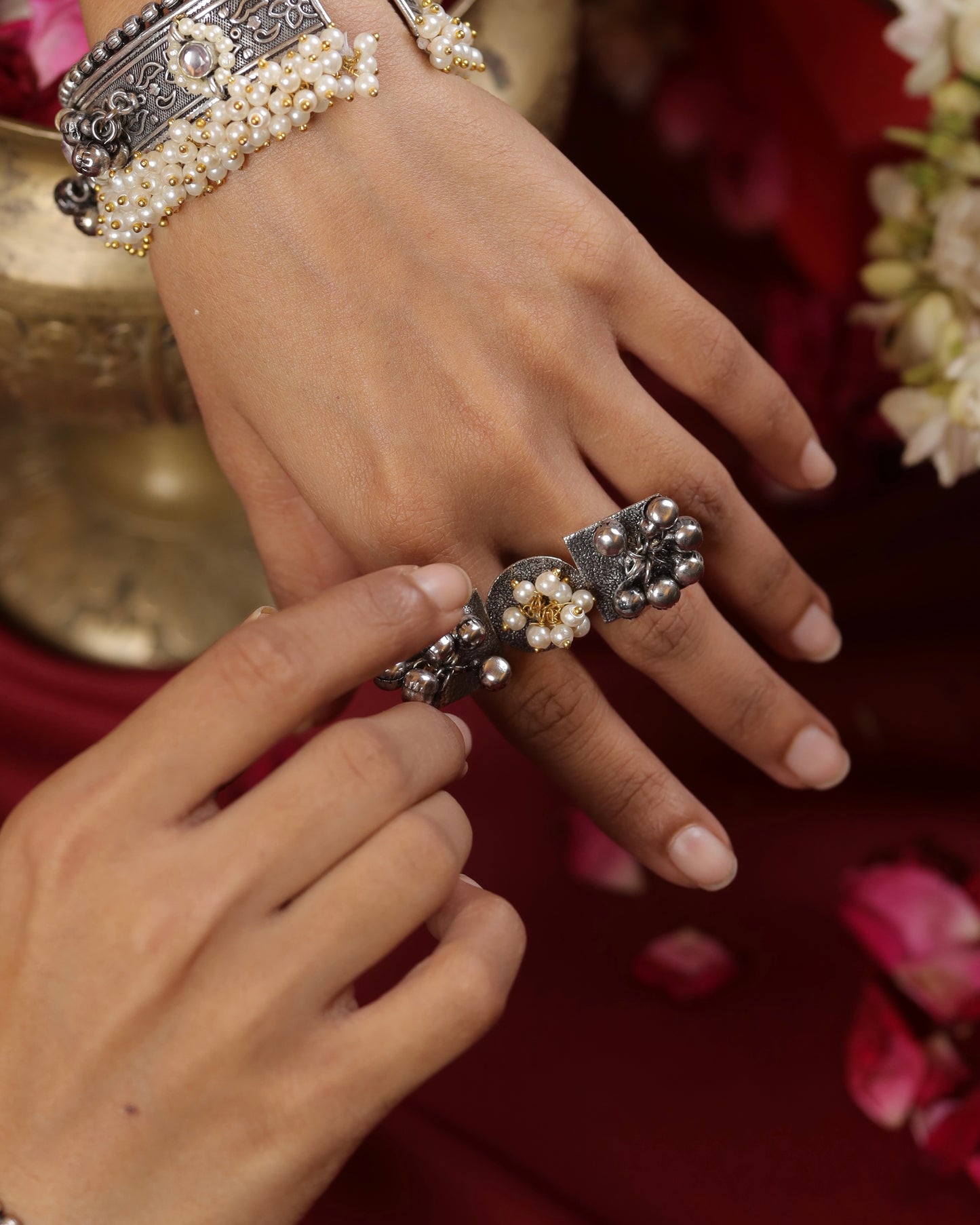 Vanya Ring ( Adjustable)