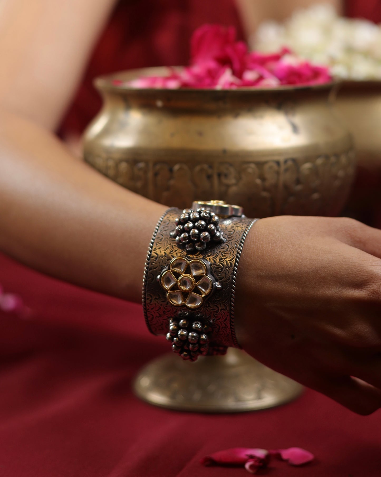 Aarohi Cuff ( Adjustable)