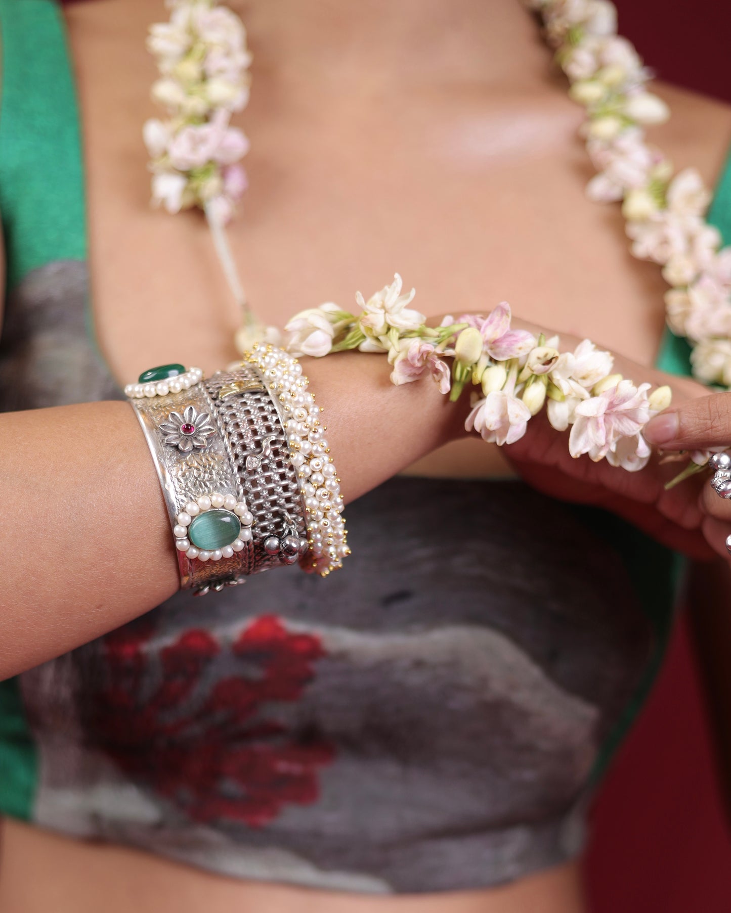 Noor Cuff ( Adjustable)