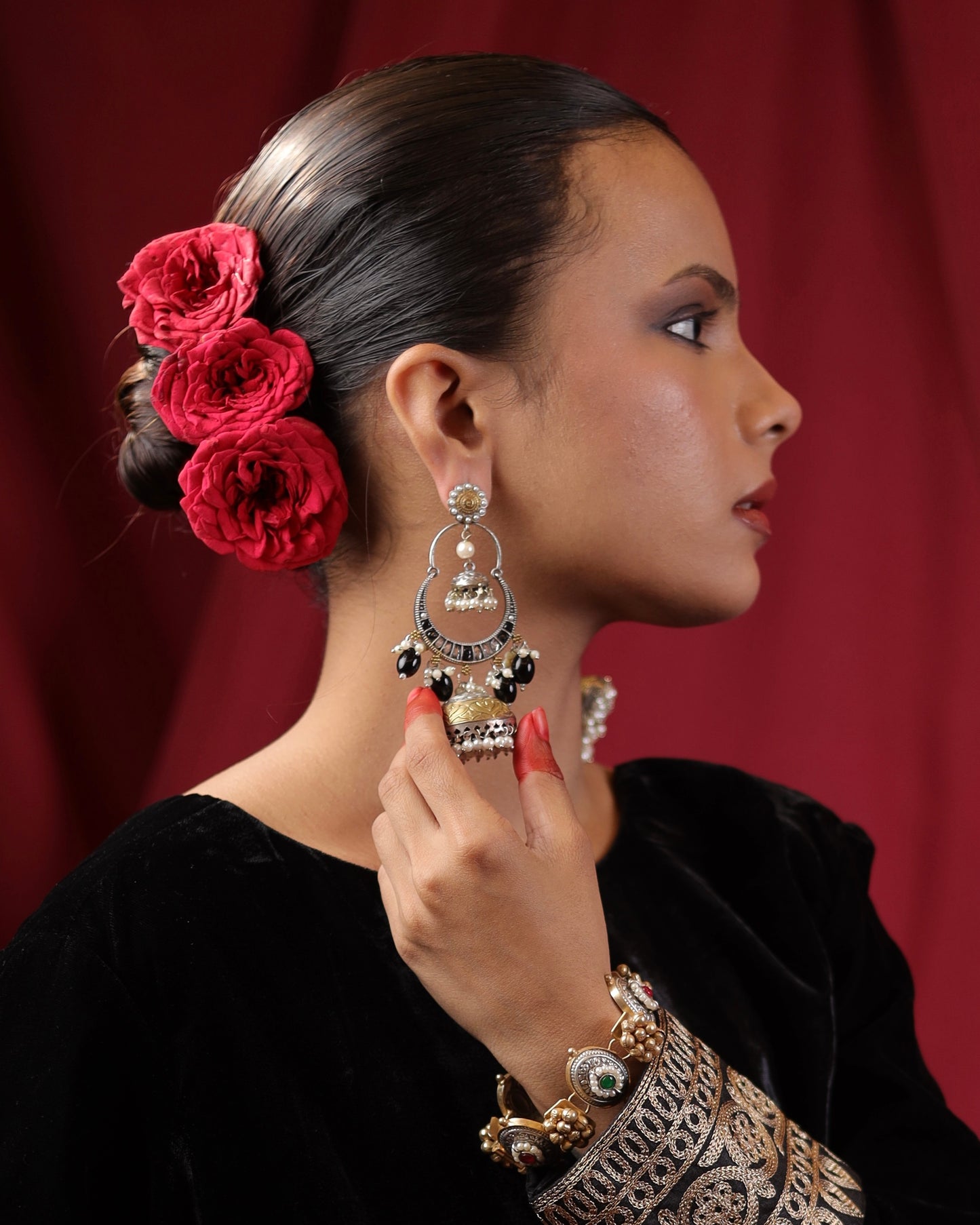 Ruhaani Jhumka