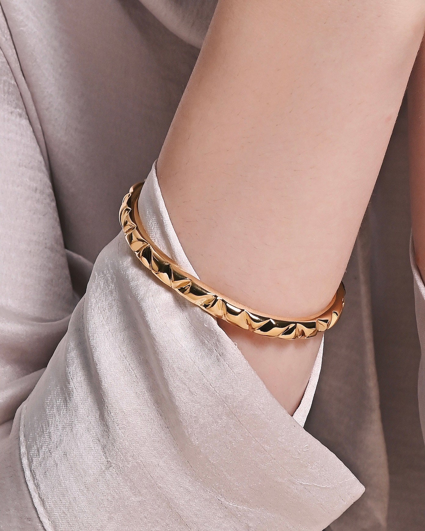 Roma Cuff