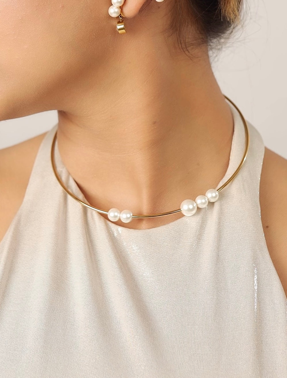 Mae Choker