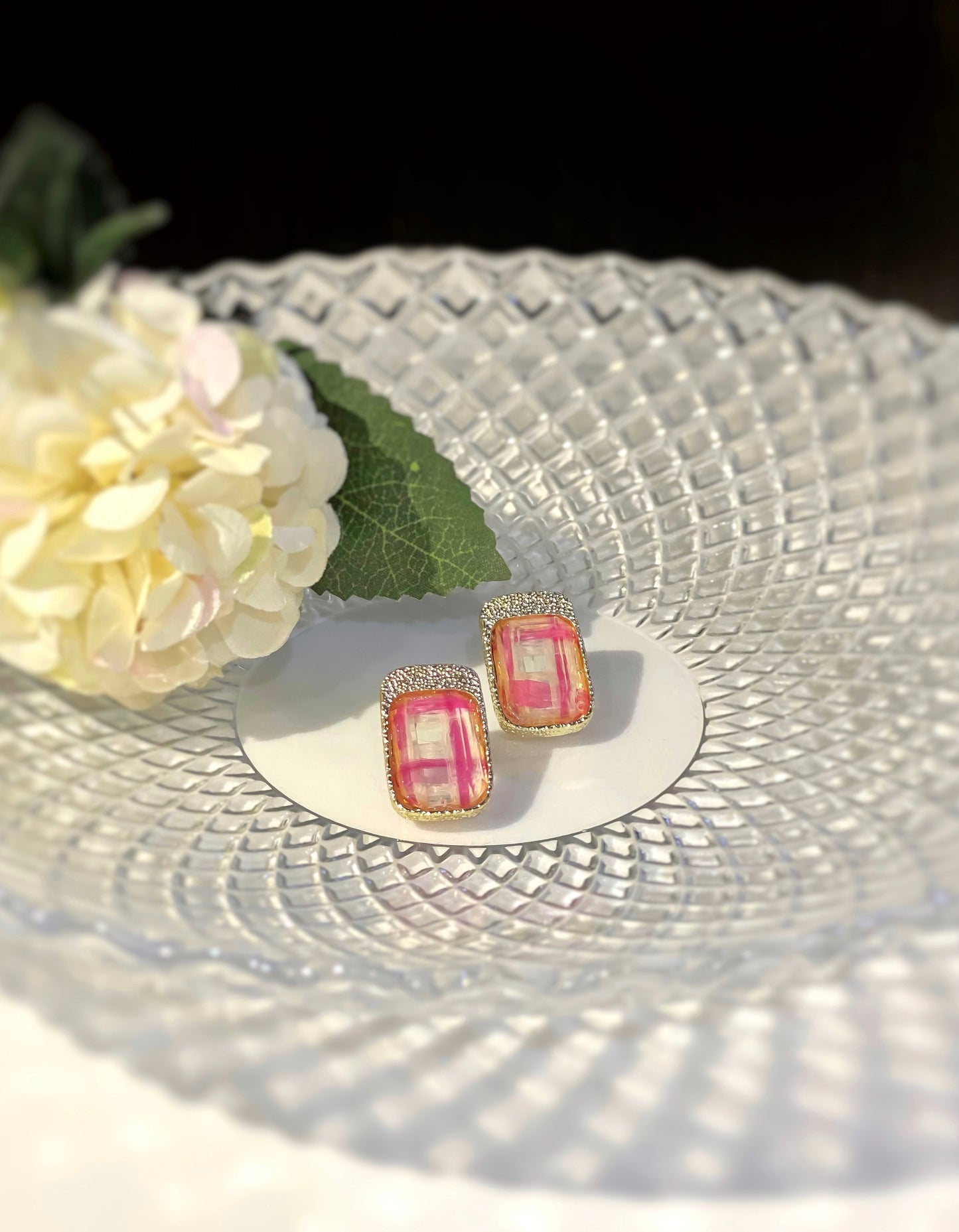 Hana Studs