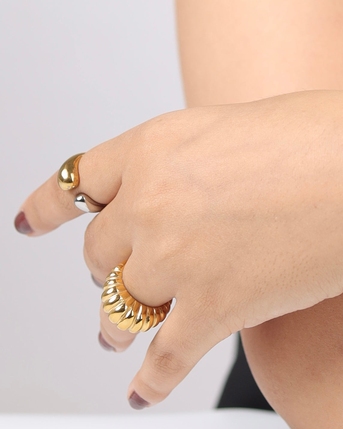 Vale Pebble Ring (Free Size)