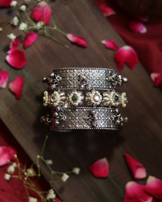 Aangan Cuff ( Adjustable)