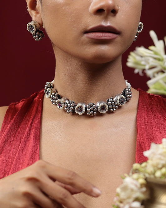 Ghunghru Choker + Earrings