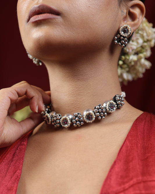 Ghunghru Choker + Earrings