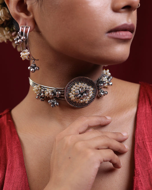 Mudra Choker + Earrings