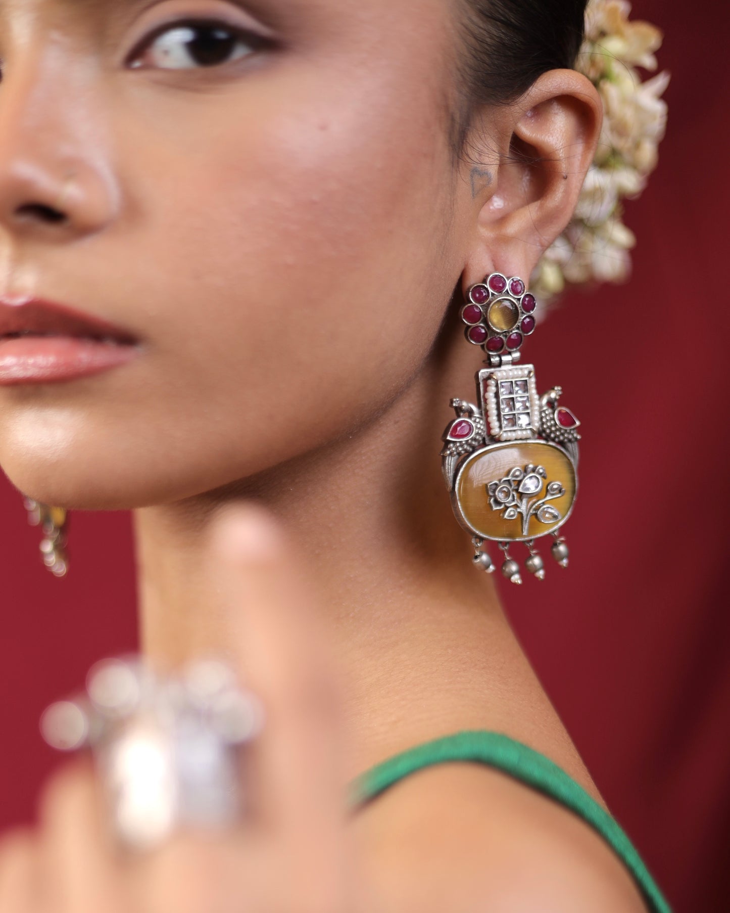 Anvi Earrings