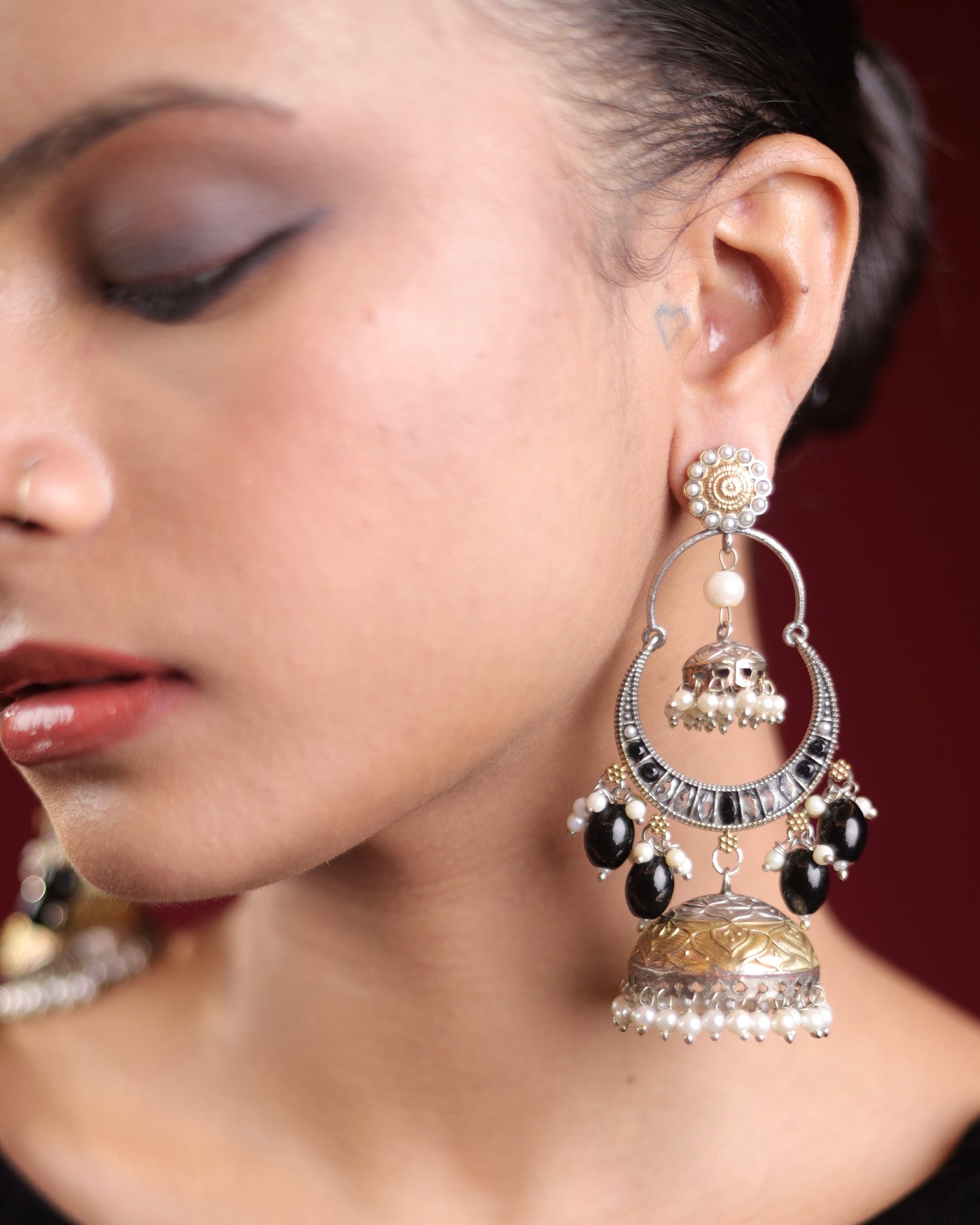 Ruhaani Jhumka