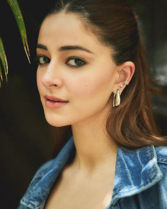 Ananya x Isla