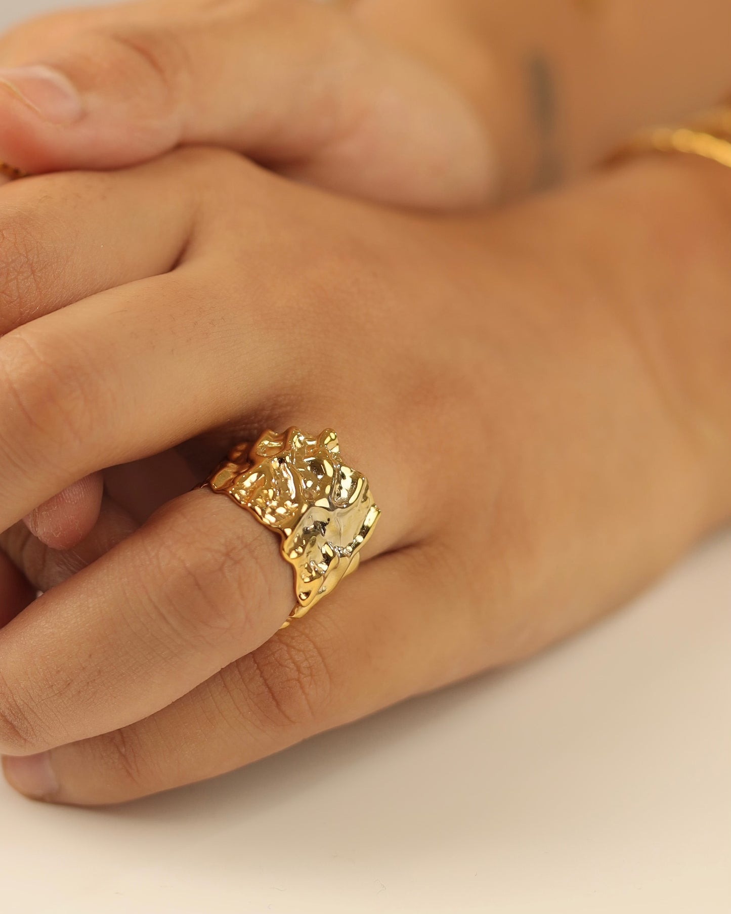 Raya Lava Ring ( Free size )