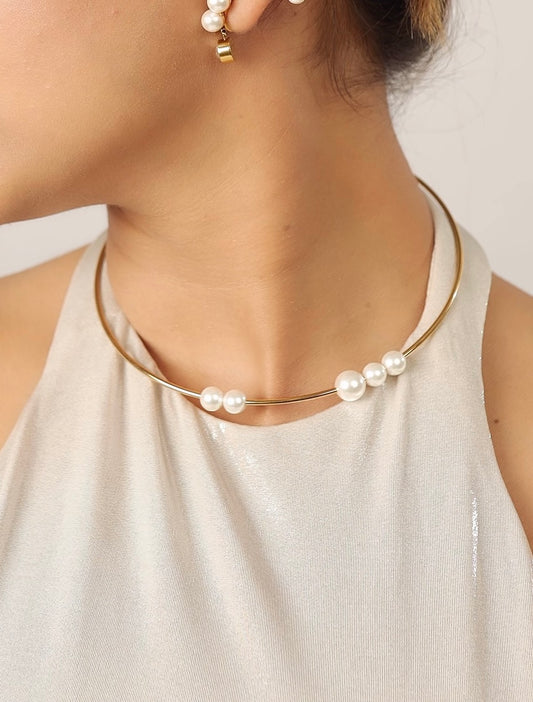 Mae Choker