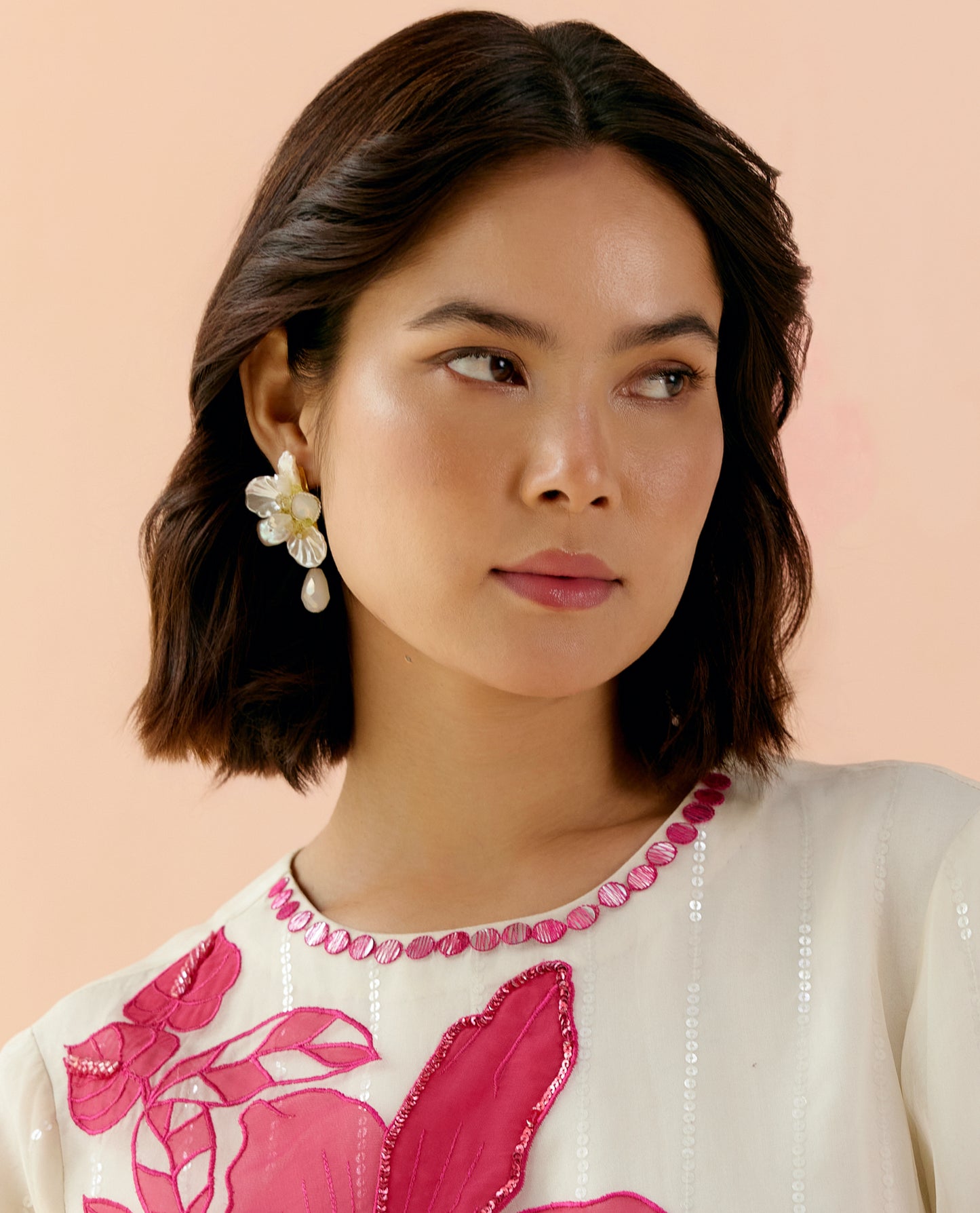 Nour Shell Earrings