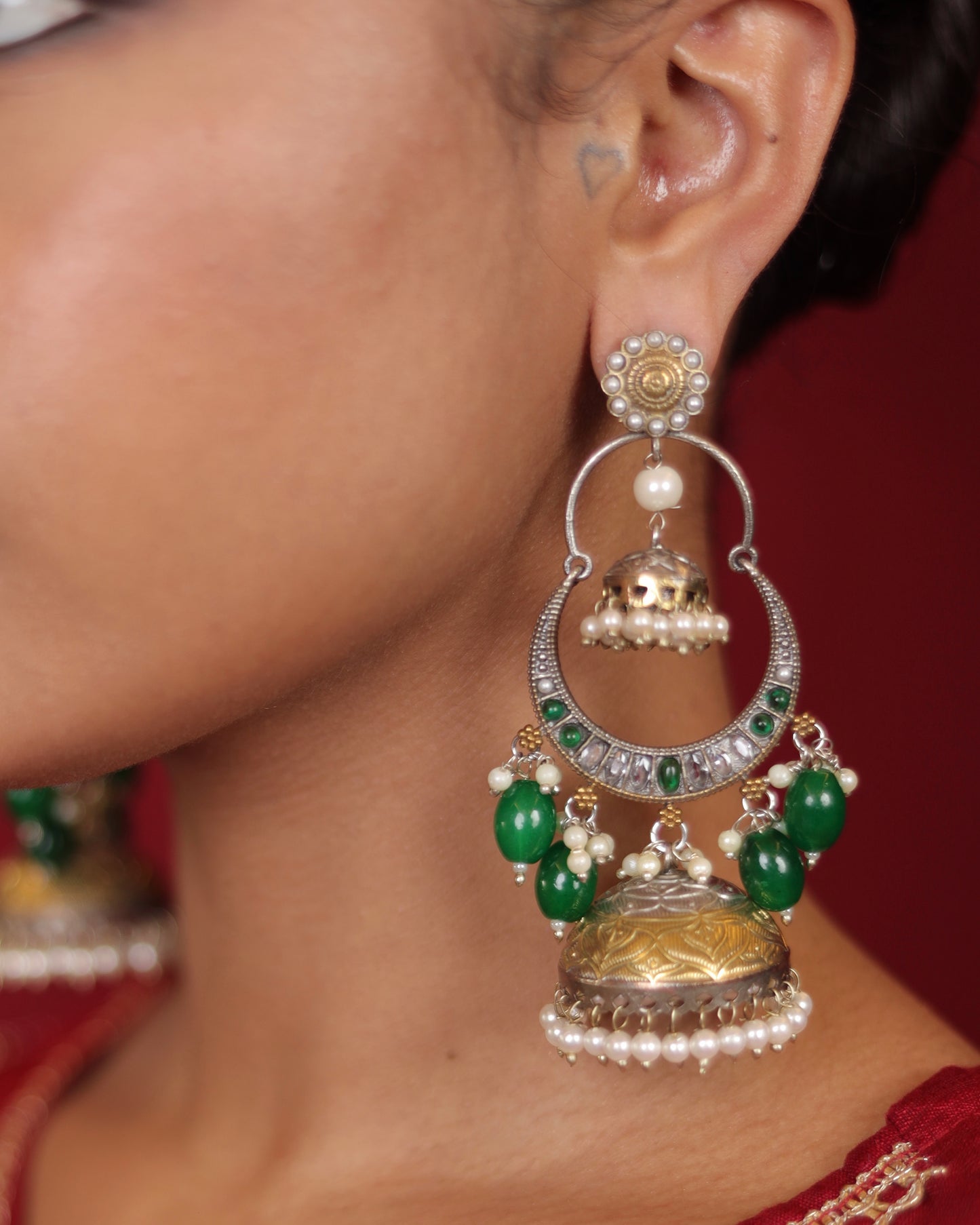 Ruhaani Jhumka