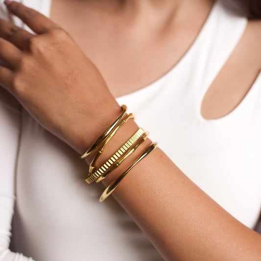 Rae Bamboo Bangle | Adjustable | Single